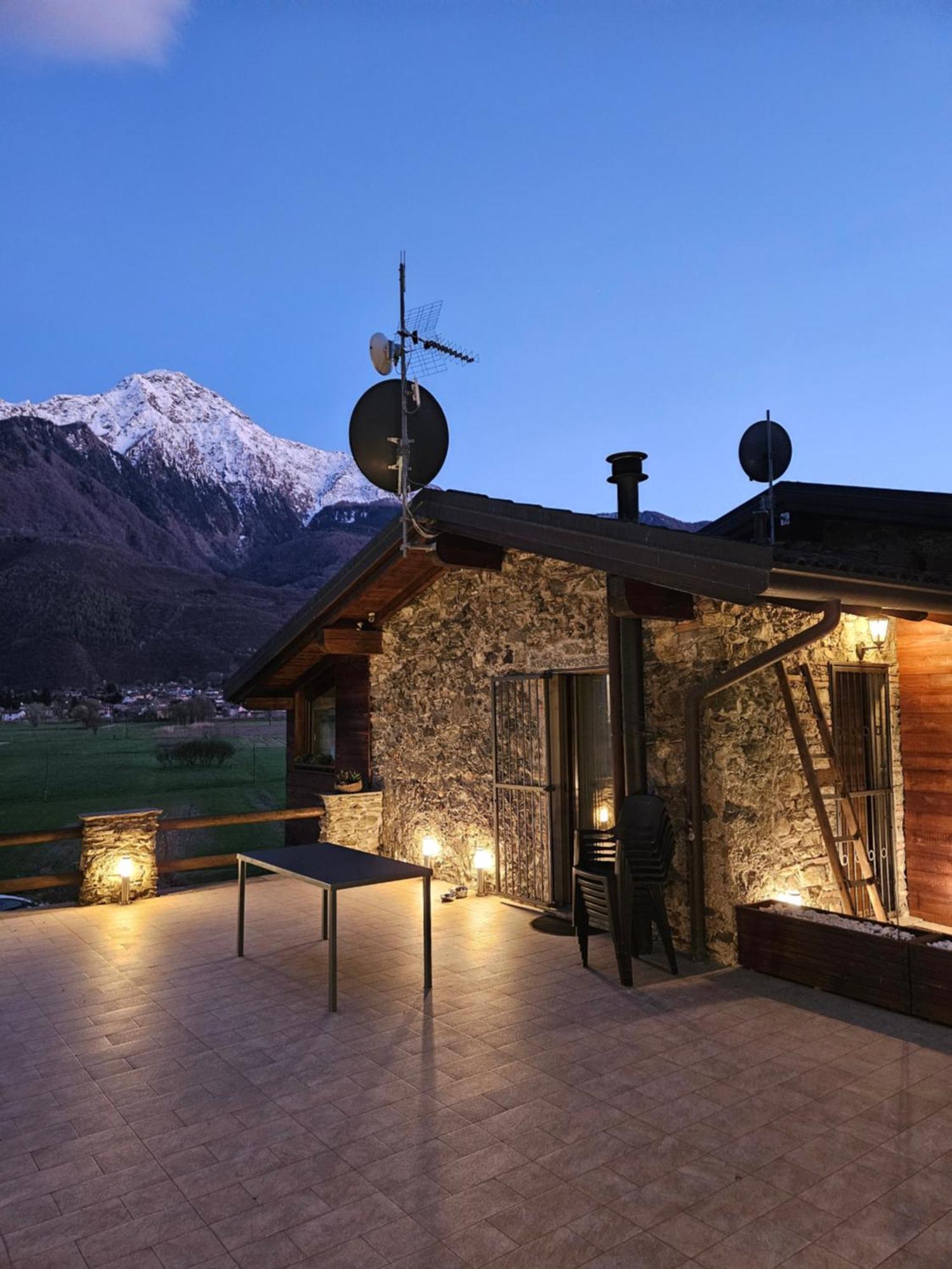 Villa Borgo Erbiola Colico Exterior foto